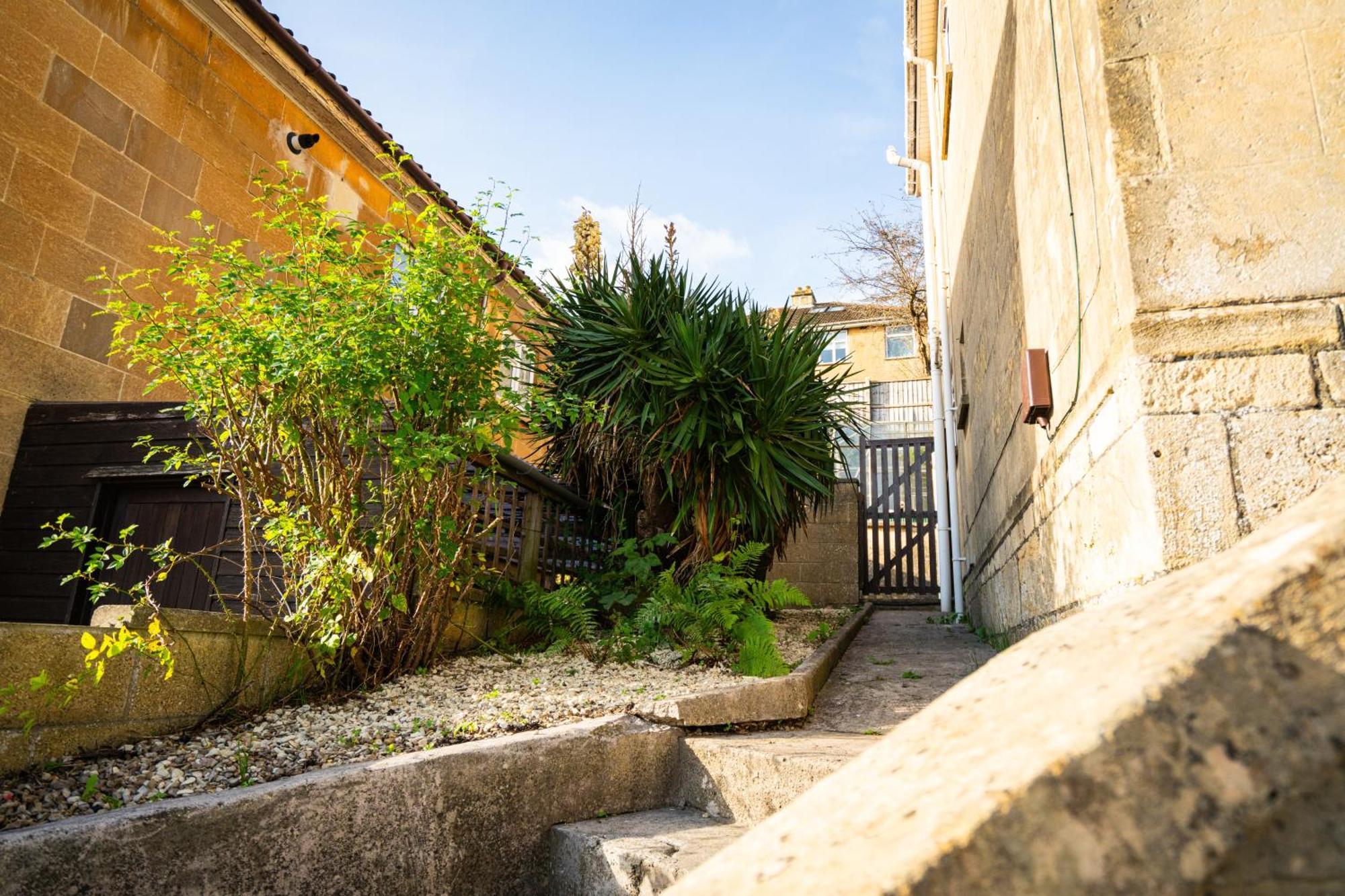 Villa Haven House Bath Exterior foto